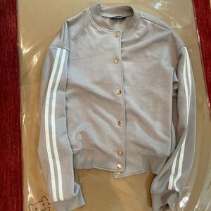 Chic Gray Bomber Jacket with Gold Accents